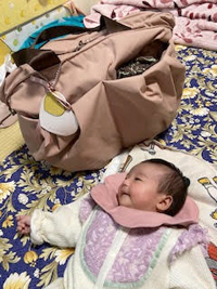 新生児の荷物は多いけどこのママバッグは沢山入っていいし買ってよかったと大満足です!!