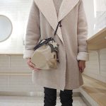幼稚園の送り迎えなどでも活躍のママポシェット